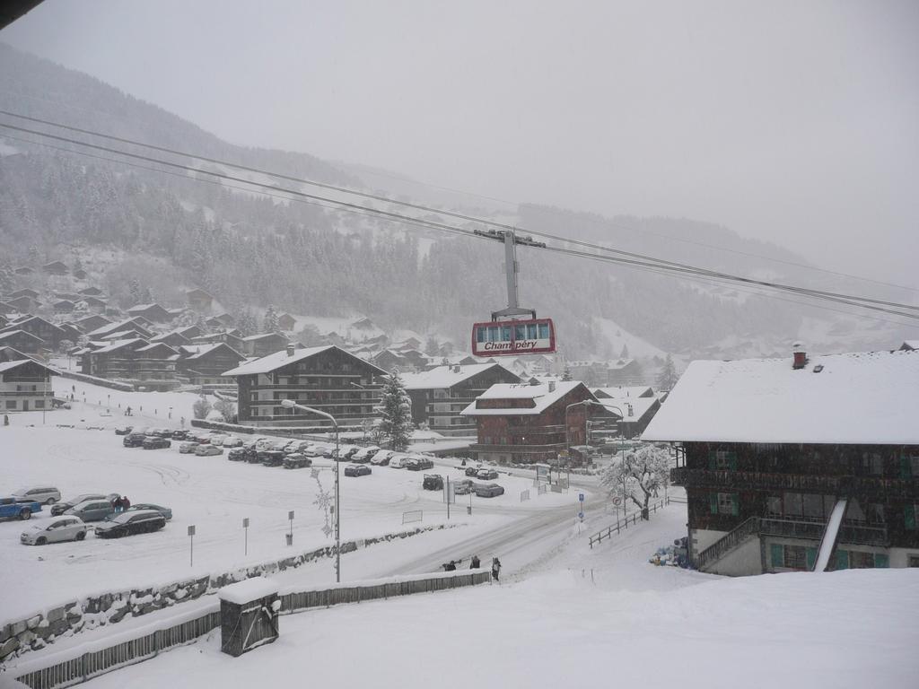 Celine 9, * Champery